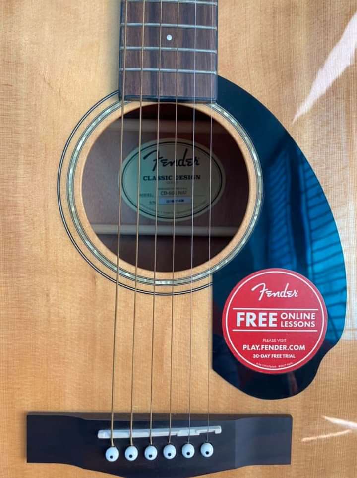 Thanh lý đàn guitar CD60S NAT (5)