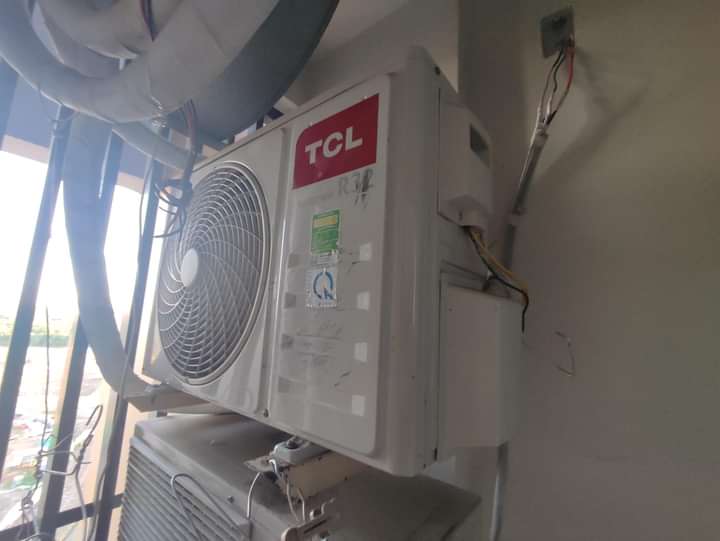 Thanh lý máy lạnh TCL (2)
