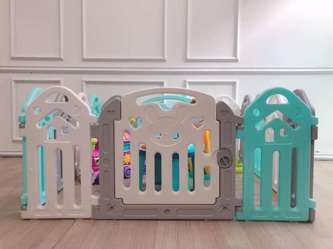 Thanh lý xe đẩy, quây nhựa