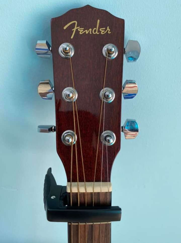 Thanh lý đàn guitar CD60S NAT (1)